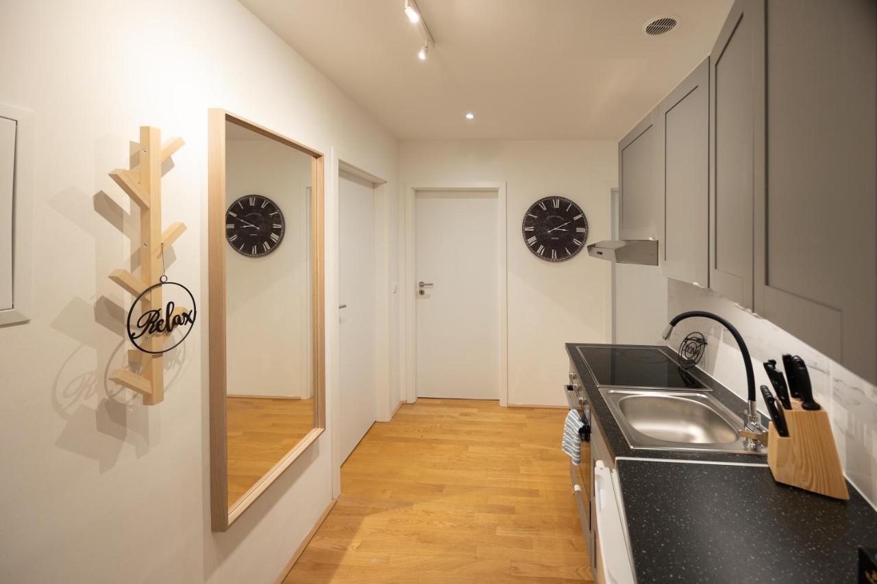 Rooftop Cozy Apartment Near Innerstadt With Ac Wien Ngoại thất bức ảnh