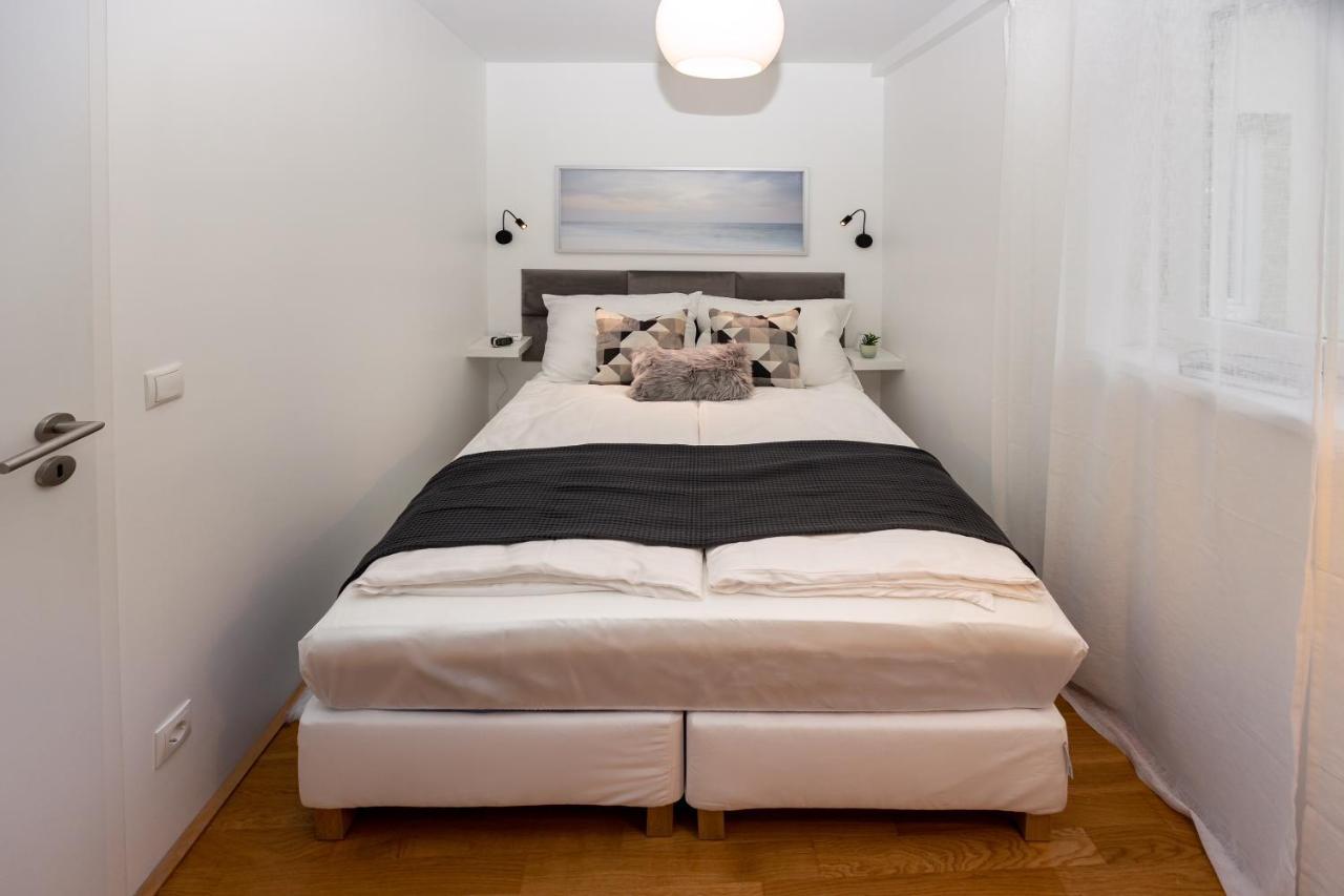 Rooftop Cozy Apartment Near Innerstadt With Ac Wien Ngoại thất bức ảnh