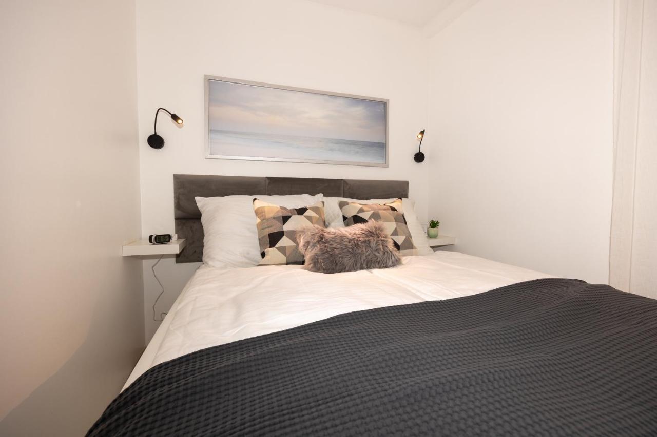 Rooftop Cozy Apartment Near Innerstadt With Ac Wien Ngoại thất bức ảnh